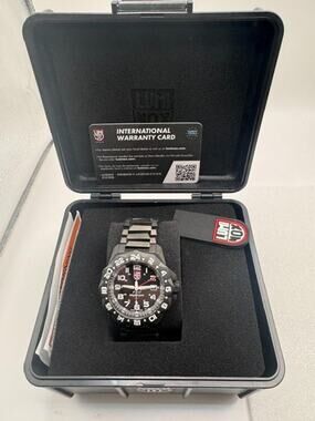 NEW Luminox F-117 Nighthawk GMT Gunmetal Divers Quartz Men's Watch XA.6422